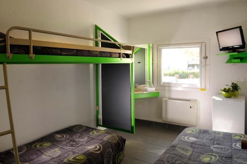 My Kb Hotel Montelimar Saulce-sur-Rhone Номер фото